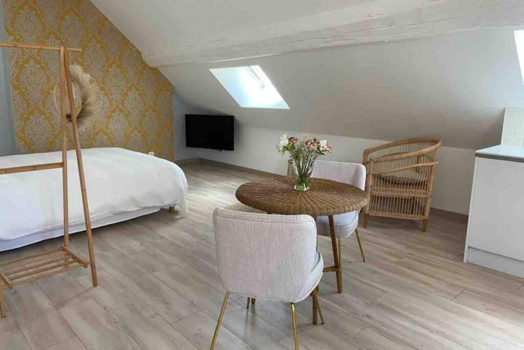 Ferienwohnung Au Coin Des Hospices Beaune  Exterior foto